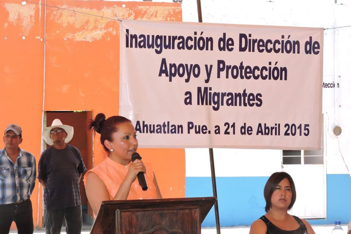 Inauguran en Ahuatlán oficina apoyo y protección a migrantes