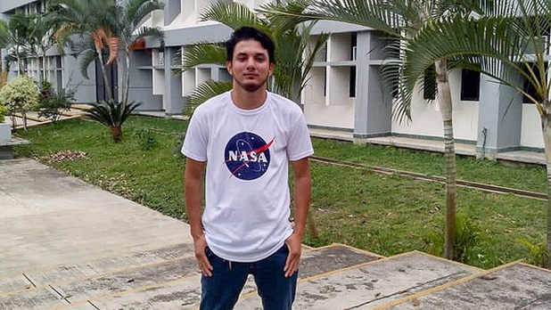 NASA otorga beca a estudiante poblano para ser astronauta