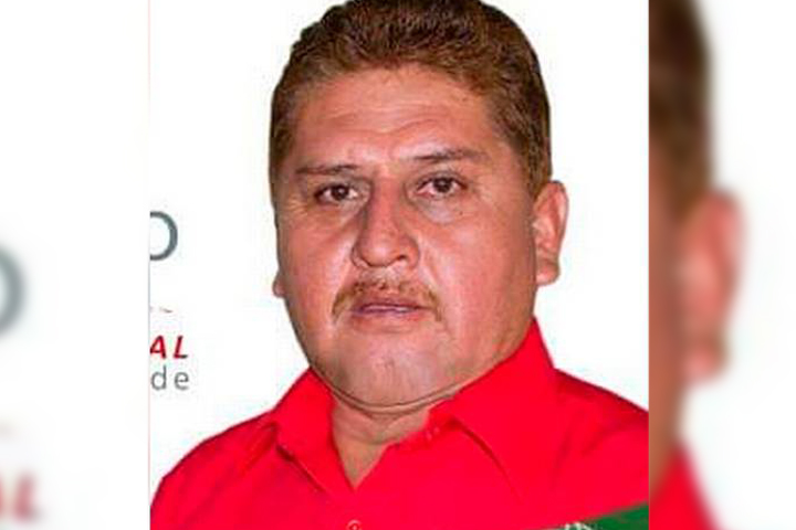 Privan de su libertad a alcalde de Huehuetlán El Grande