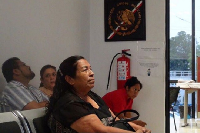 Denuncia alcaldesa de Tecomatlán ante el MP amenaza de muerte