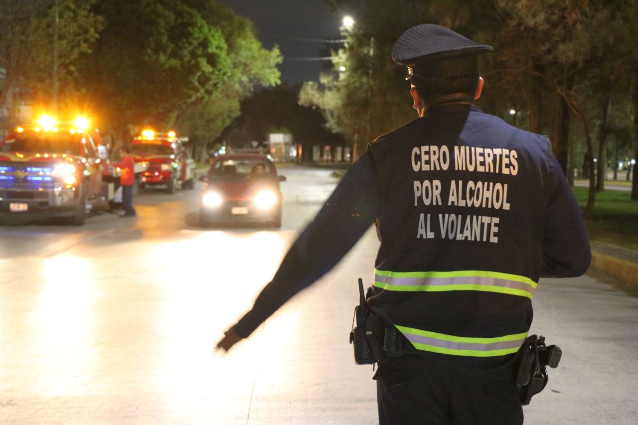 En Operativo Alcoholímetro confiscan 32 autos en Puebla
