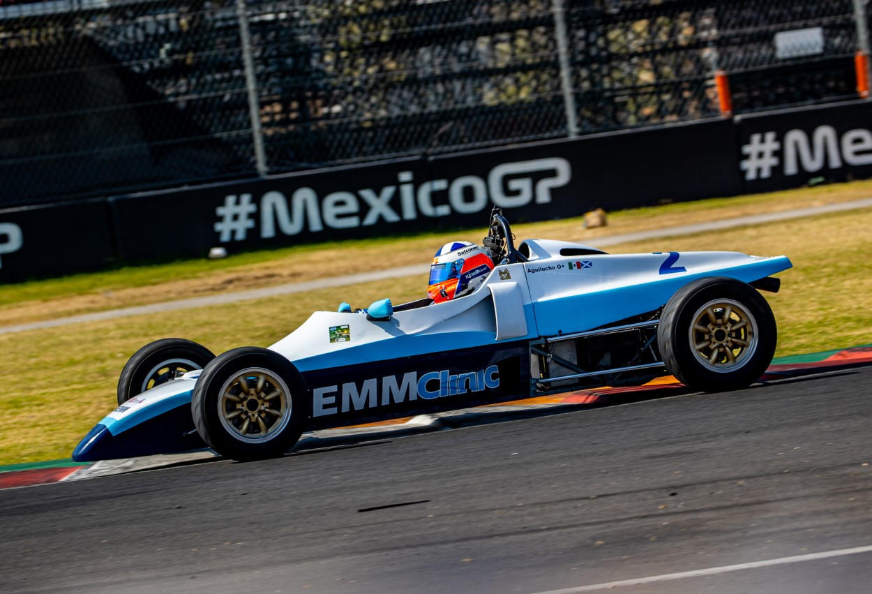 En Puebla la quinta fecha del campeonato Fórmula Ford Vintage SpeedFest