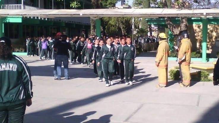 Alerta de bomba ya no espanta a directores de escuela en Tehuacán