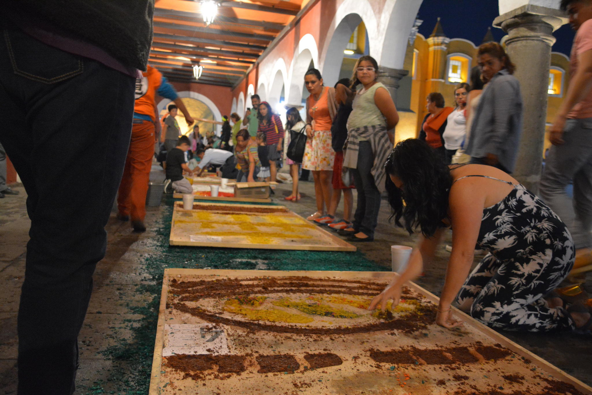 Invita San Pedro Cholula a elaborar alfombra de Semana Santa