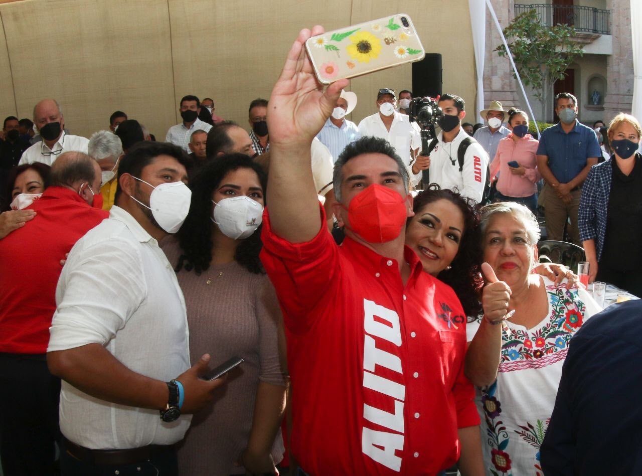 Morena está derrumbado: PRI pide defender instituciones