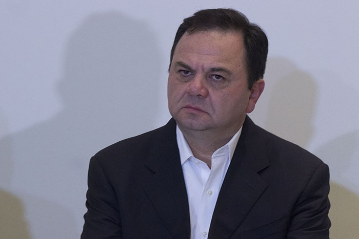 Diálogo, clave para aprobación de ley de egresos: Almeida