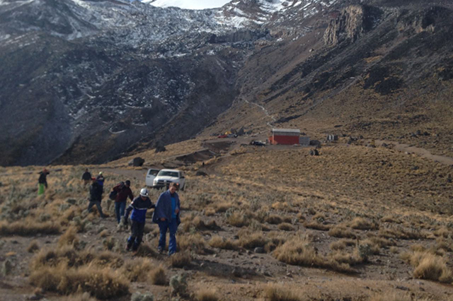 Caen alpinistas de EE.UU. en el Citlaltépetl; uno murió