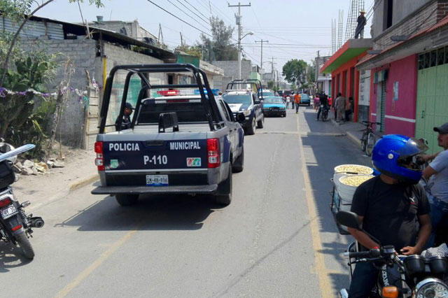 Amagan con linchar a 3 jóvenes por intentar robar en casa de Tehuacán