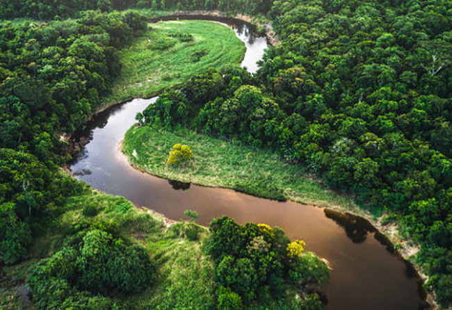 Indígenas se quedan sin agua tras derrame de crudo en el Amazonas