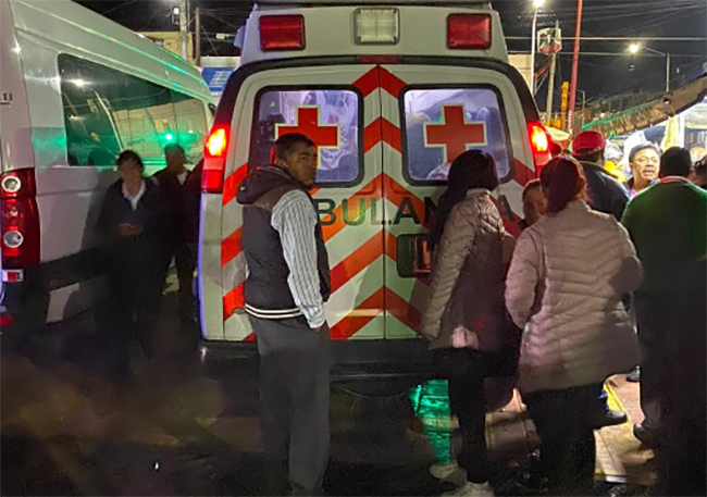 Juegos pirotécnicos estallan y lesionan a 12 personas en Huejotzingo