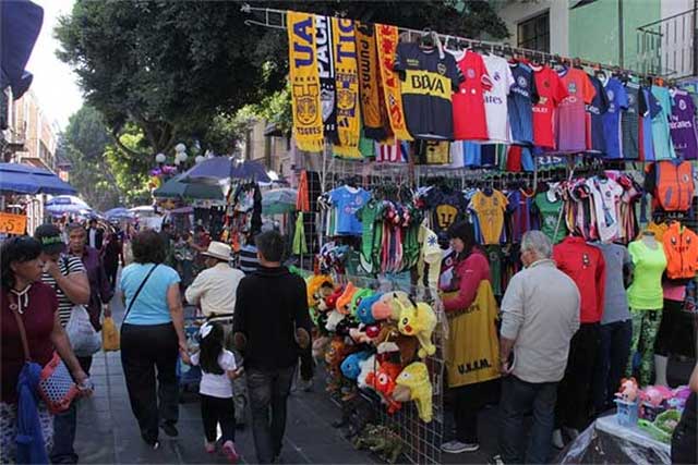 Niega ayuntamiento de Puebla cobro de moches por 4 mdp para permitir ambulantaje