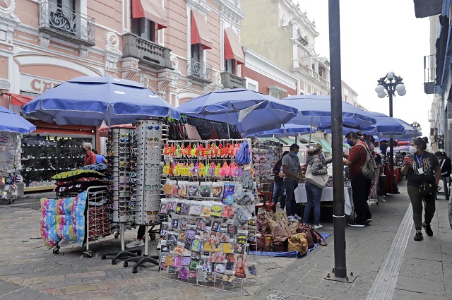 Anular control mafioso en calles de Puebla capital, pide Barbosa