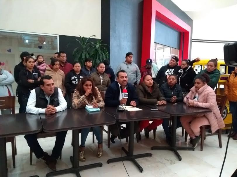 Amagan con mega marcha en Texmelucan; exigen liberación de tianguistas