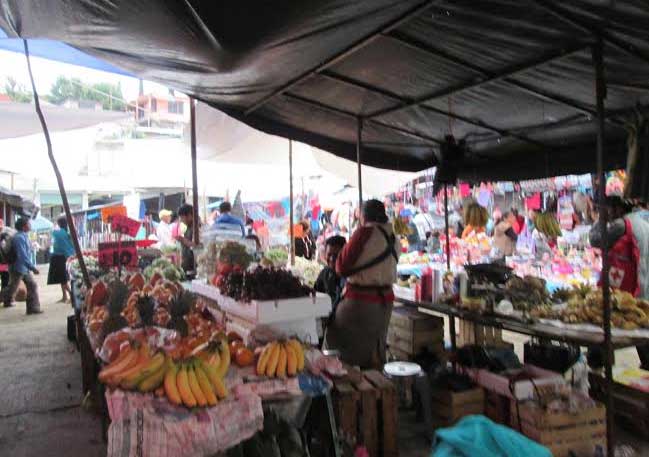Impiden a ambulantes vender en centro de Huauchinango