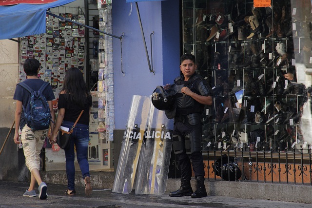 Blindan Centro Histórico de Puebla para impedir que ambulantes regresen