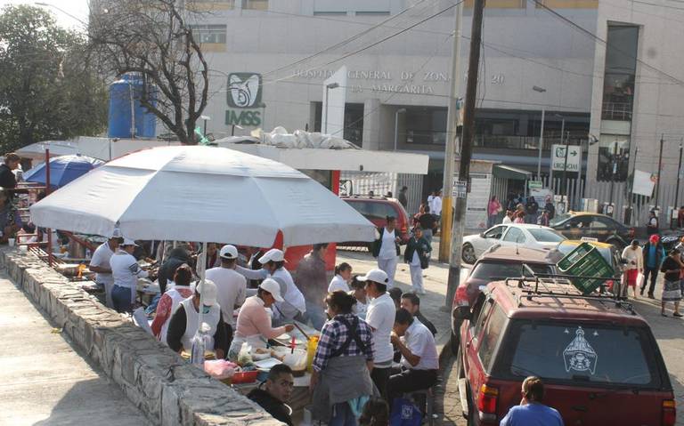 Ambulantes invaden de nueva cuenta La Margarita