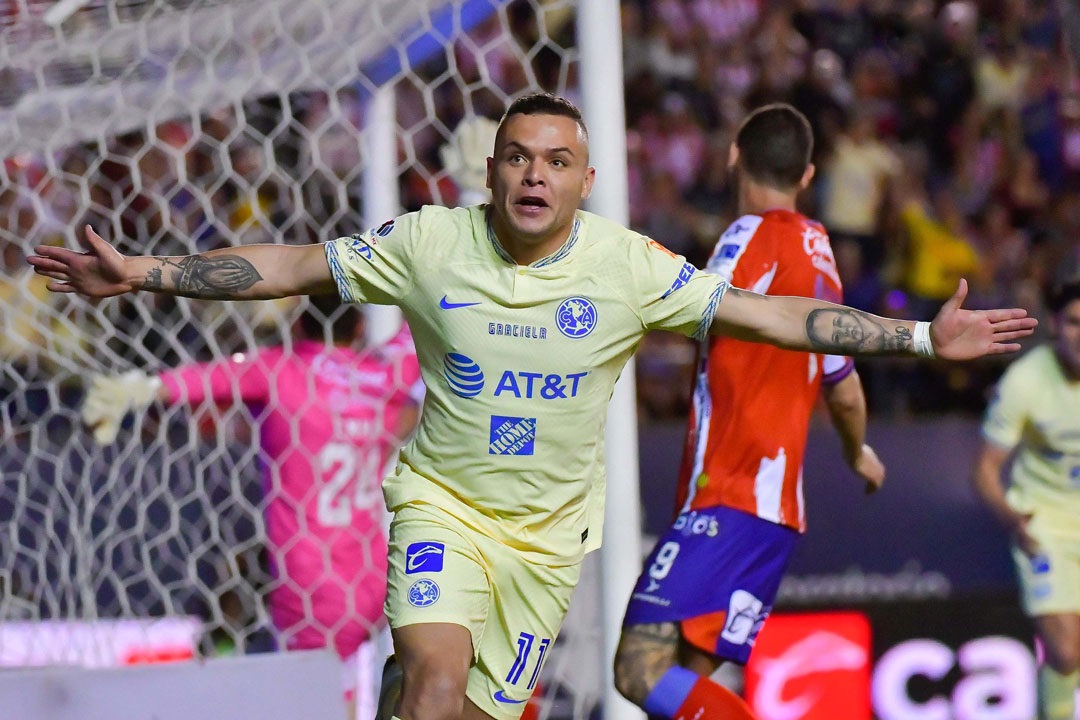 América golea 3-1 a San Luis y tiene un pie en la semifinal