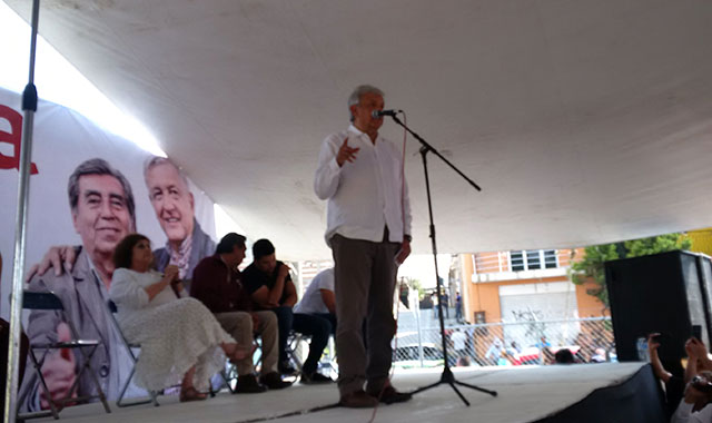 López Obrador llama a cerrar filas en torno a su proyecto para 2018