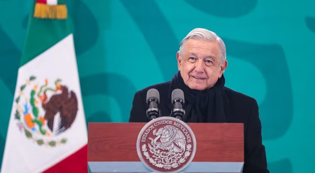 AMLO en el país de las \