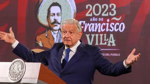 AMLO pontifica… pero no gobierna