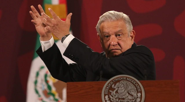 A las órdenes del imperio