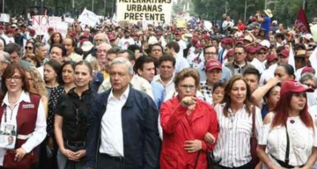 AMLO mostrará su músculo con mega marcha