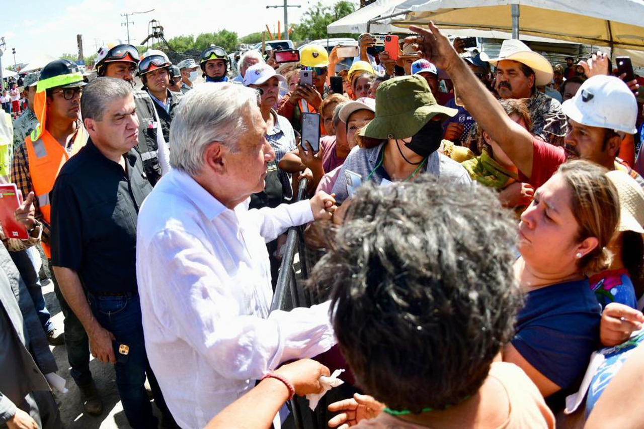 El político atrapado en la mina
