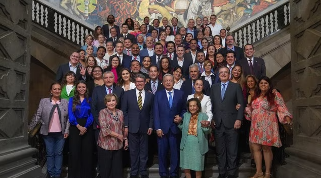 Monreal en Palacio Nacional