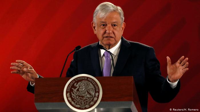 Promete AMLO proteger a los informantes de delitos