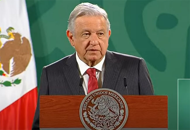 EN VIVO AMLO presenta Quién es quién en las mentiras de la semana