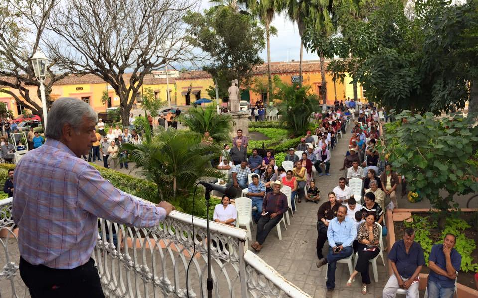 AMLO premiará a los pueblos más limpios y adornados