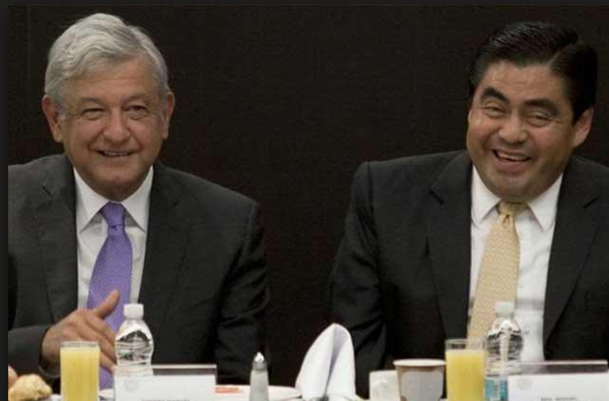 Revisarán AMLO y Barbosa estrategias contra huachigas y secuestros