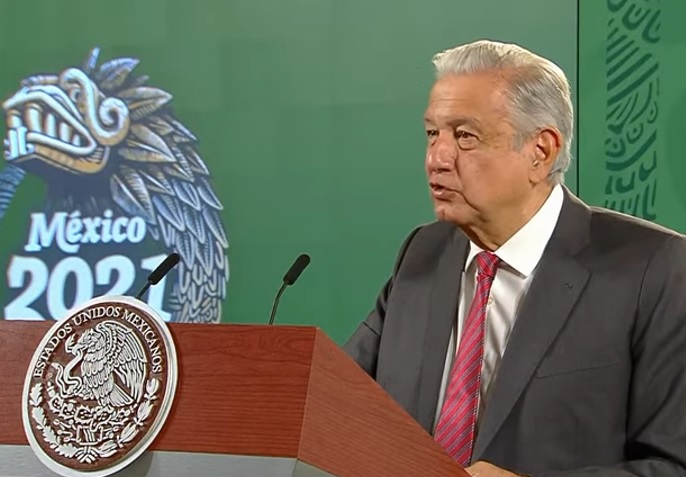 No quiero estatuas ni calles con mi nombre, pide López Obrador