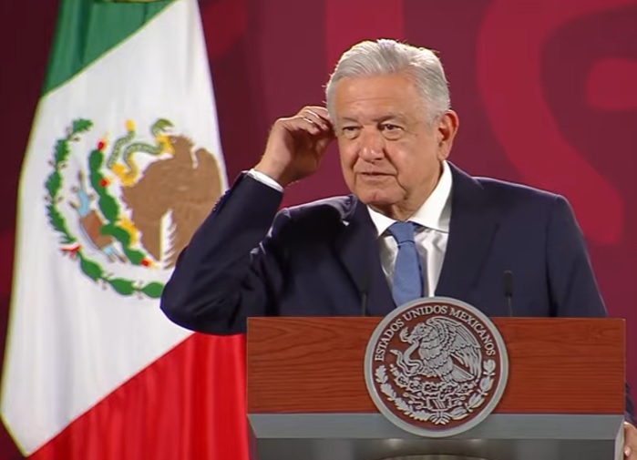 Regresa López Obrador a Puebla para el 14 de mayo