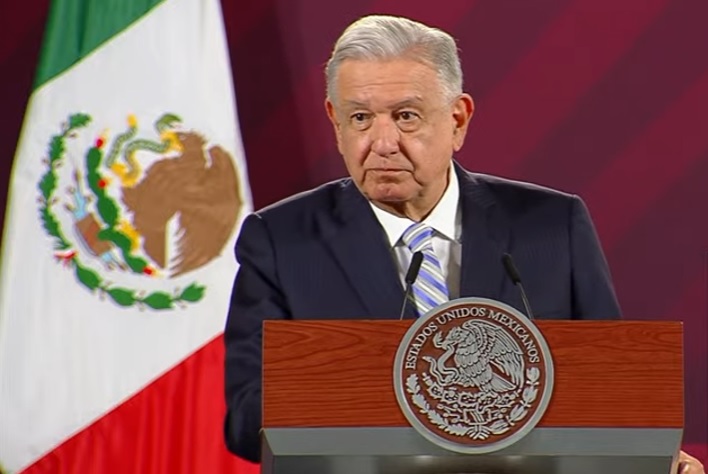 Rector de la UNAM se lavó las manos en plagio de Esquivel: AMLO