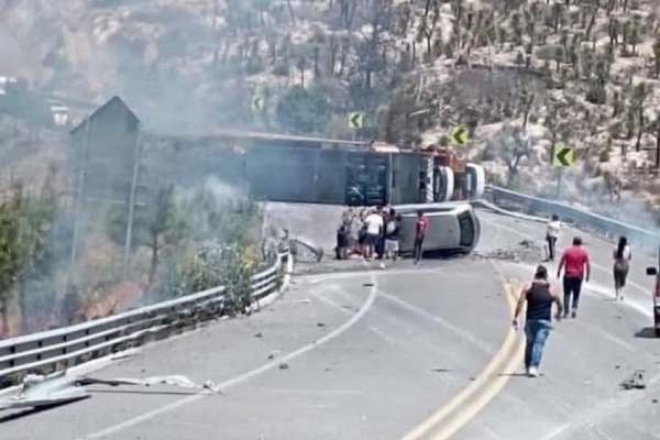Accidente en la autopista Amozoc-Perote deja un muerto