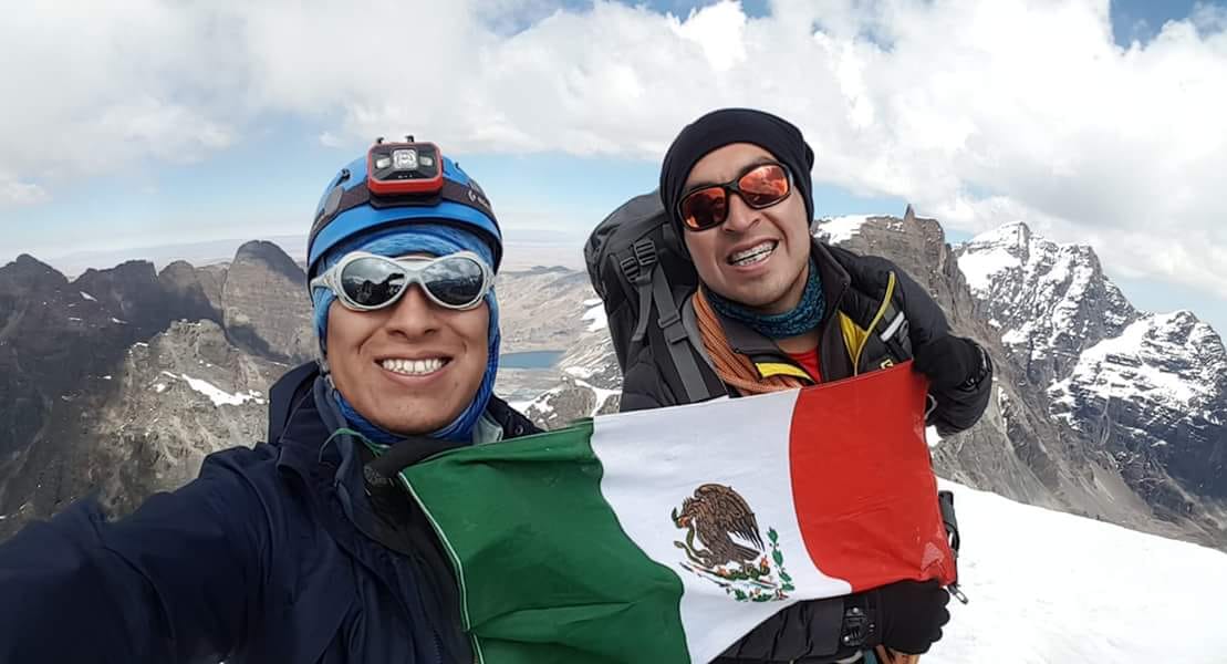 Alpinistas poblanos conquistan 5 montañas de Los Andes