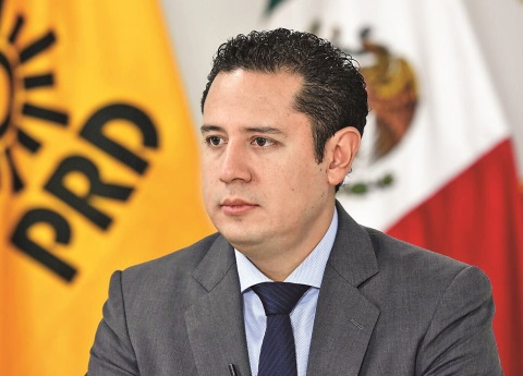 Cuestiona Ávila salud de Barbosa, le pide examen médico