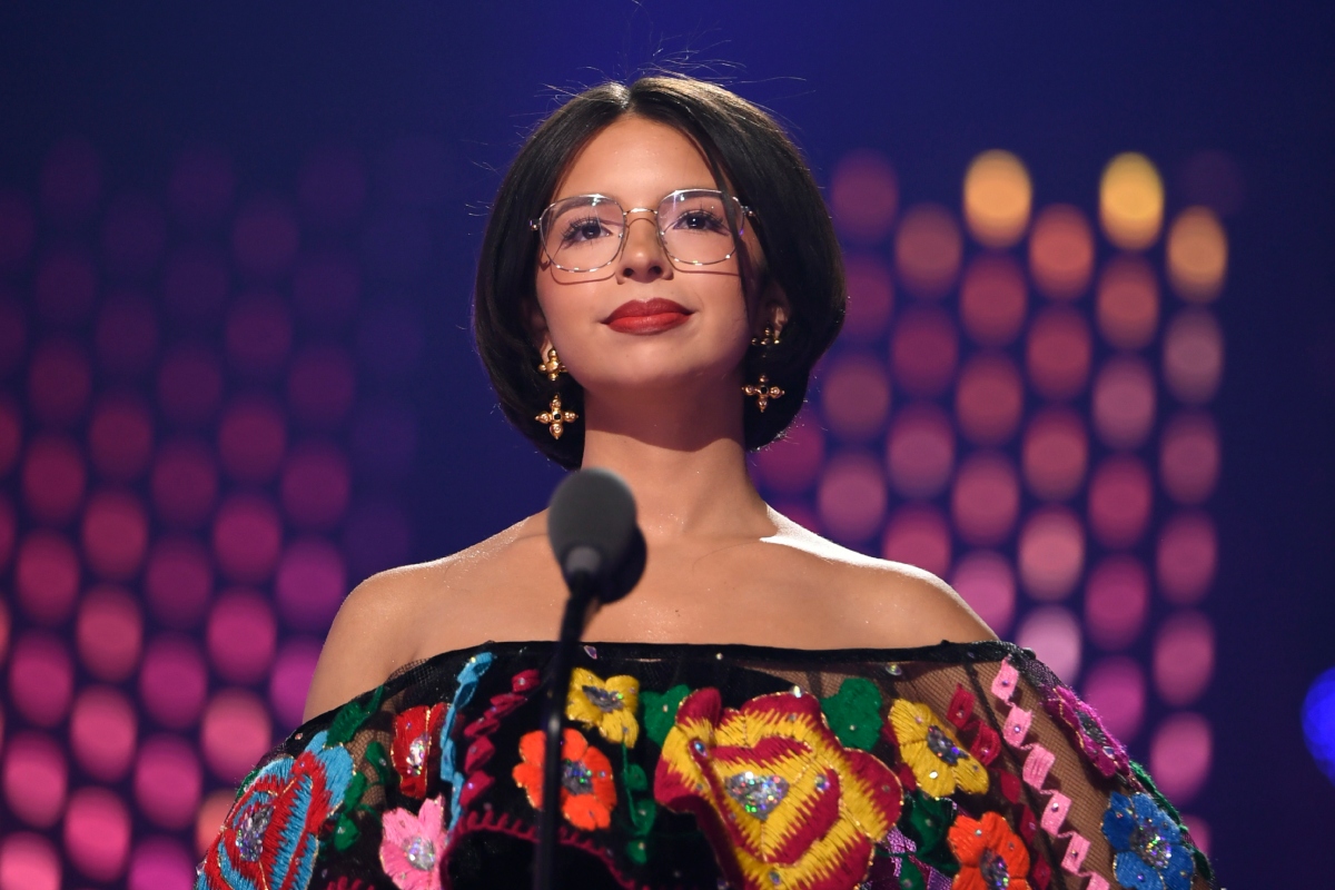 Ángela Aguilar protagoniza nueva polémica en concierto de Nodal 
