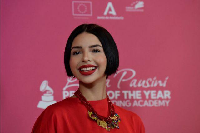 Angela Aguilar lanza “Nadie se va como llegó”, su nuevo álbum 