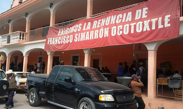 Cabildo no define al sustituto de edil detenido de Santa Clara Ocoyucan