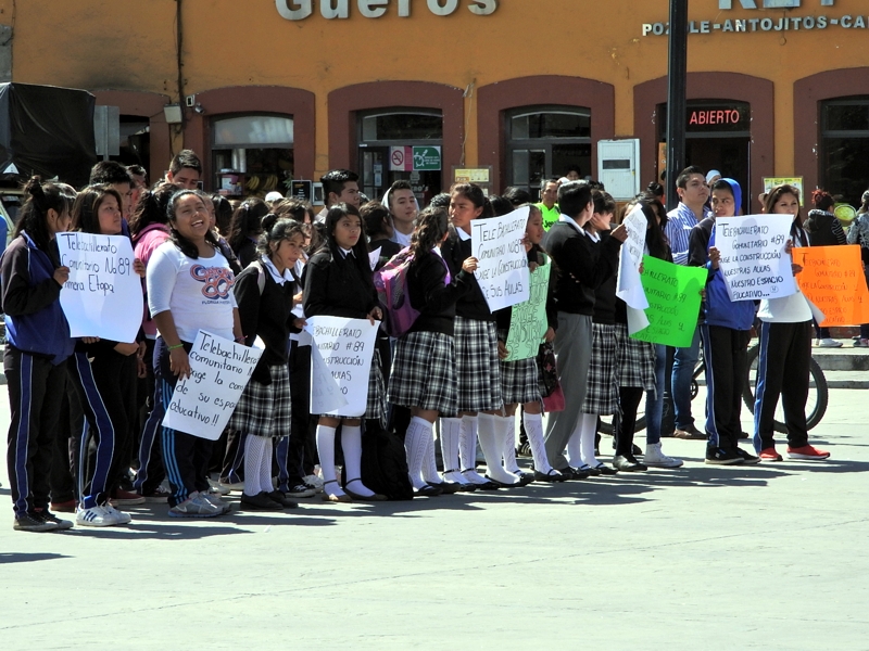 Antorcha Popular usa estudiantes para protestar en Cholula