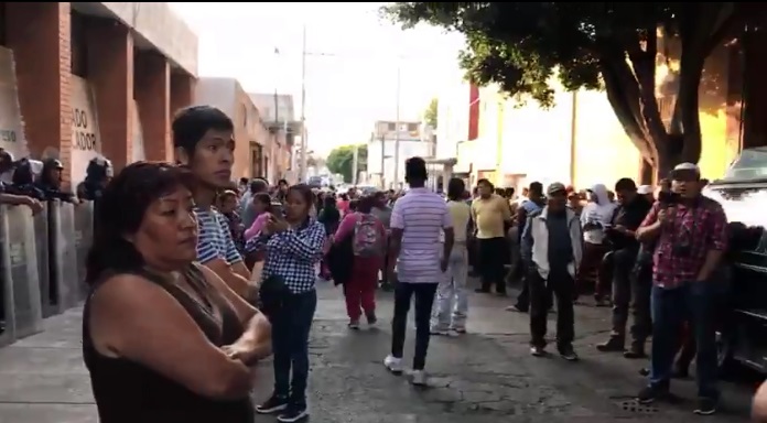 Son antorchistas los detenidos en la 8 poniente, piden los liberen