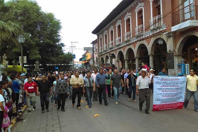 Culpan a Superintendencia Tulancingo de CFE por apagones en Huauchinango