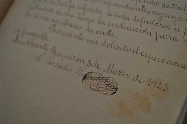 En el olvido permanece el archivo general de Boquerón, en Acatlán