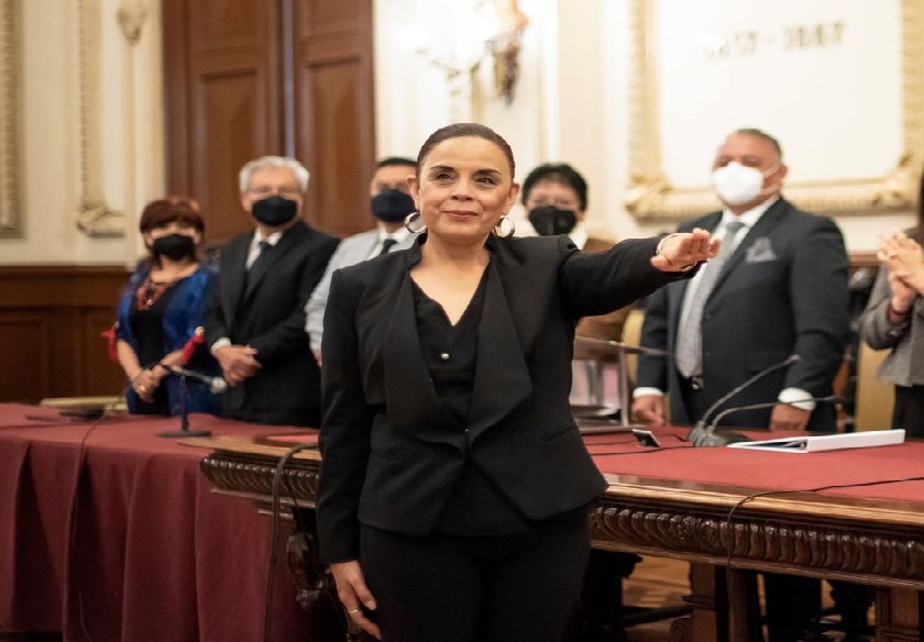 Argelia Arriaga rinde protesta como edil suplente del Ayuntamiento de Puebla