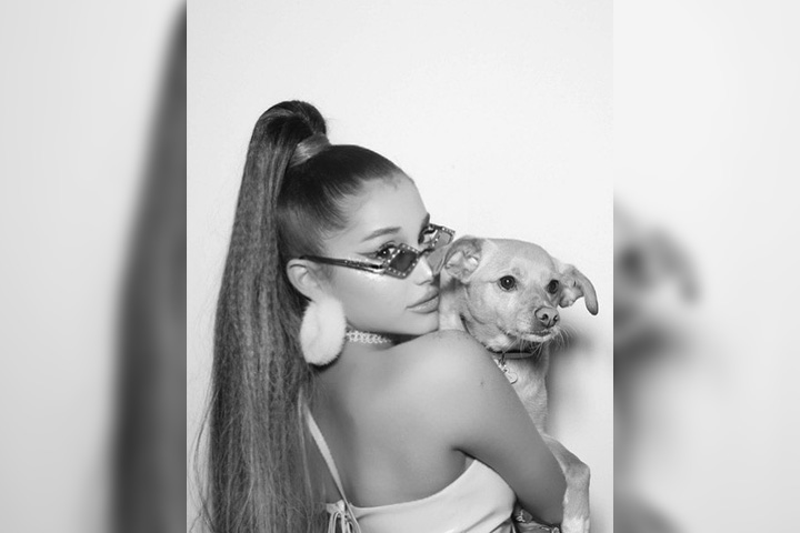 Usuarios acusan de plagio a Ariana Grande