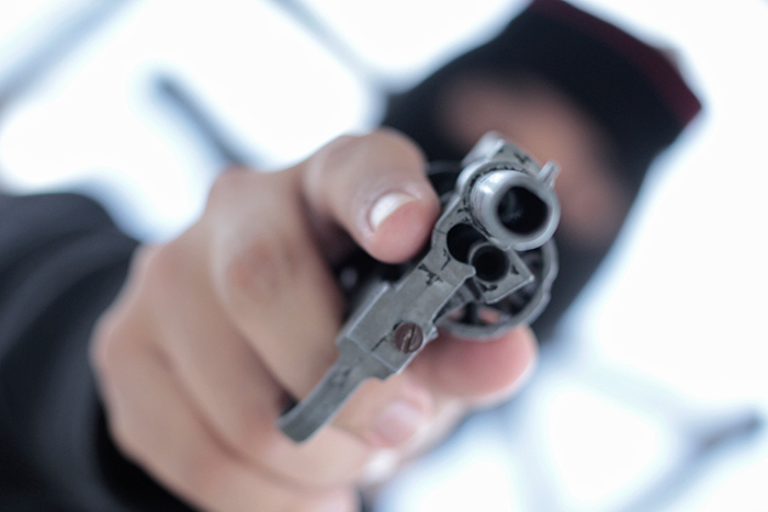 Enrique es detenido en la colonia el SNTE con arma y 29 cartuchos