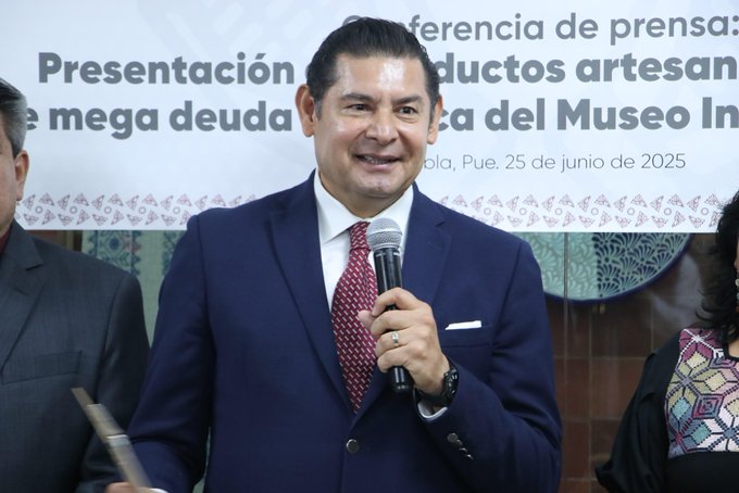 Armenta pide a diputados garantizar ejercicio periodístico