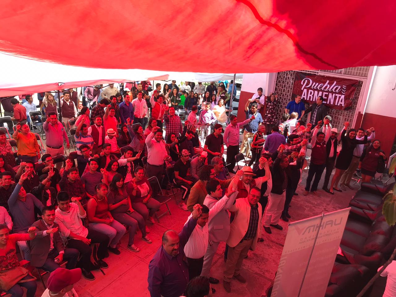 Piden universitarios a Armenta proceso democrático en Puebla